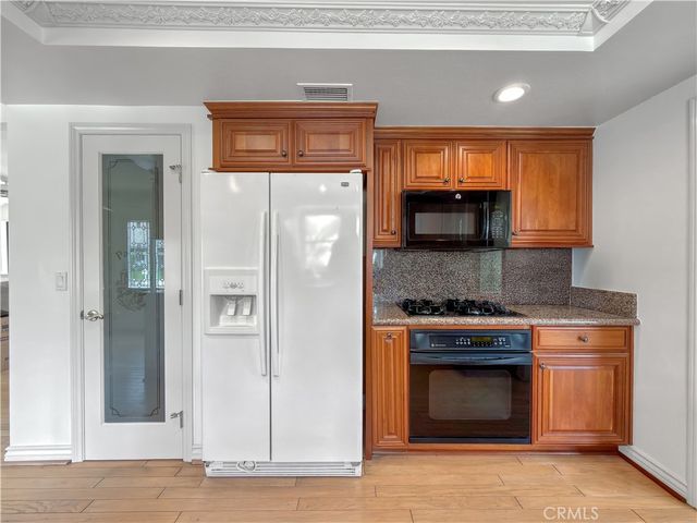 1571 N Santiago Boulevard, Orange, CA 92867