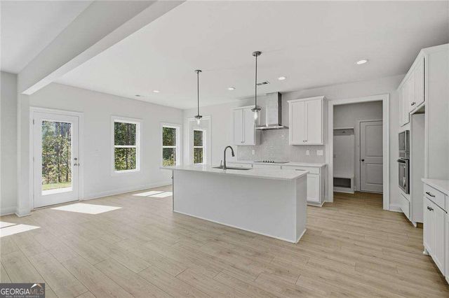 109 Southveiw Drive, Ellenwood, GA 30294