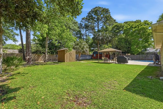 102 Dana Pointe, Niceville, FL 32578