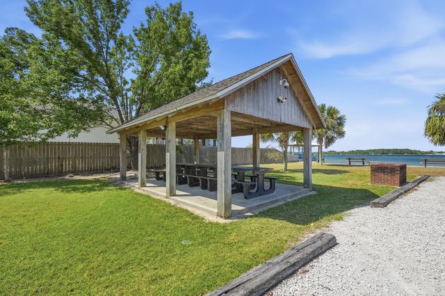 102 Dana Pointe, Niceville, FL 32578