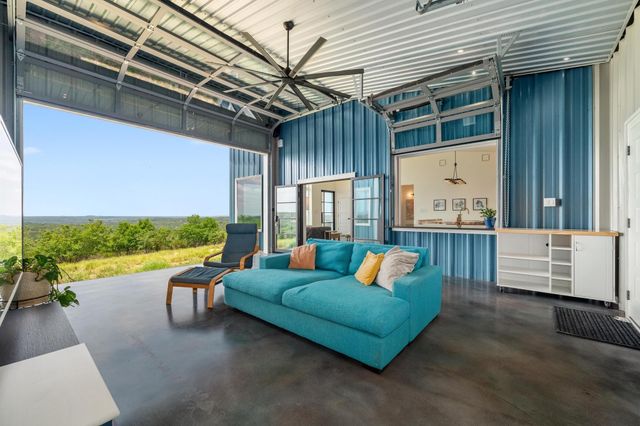 2300 Stagecoach Ranch LOOP B, Dripping Springs, TX 78620