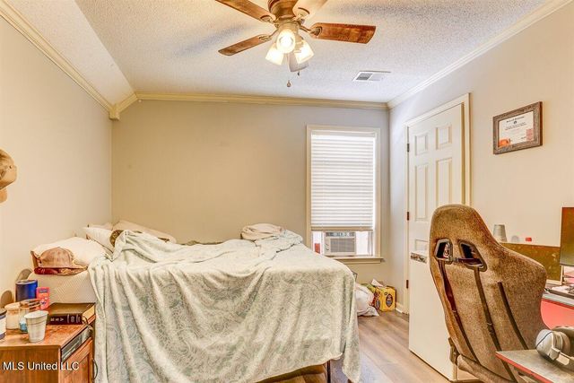 5956 Eagleston Drive, Olive Branch, MS 38654