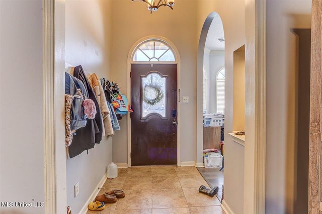 5956 Eagleston Drive, Olive Branch, MS 38654