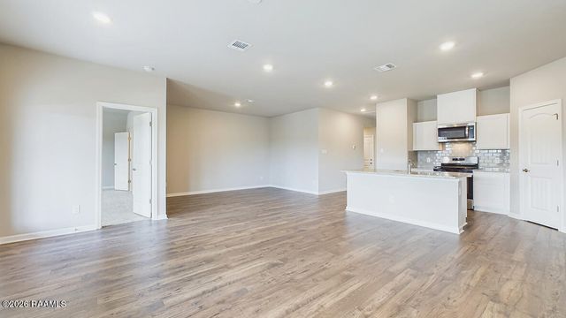 102 Zabette Drive, Opelousas, LA 70570