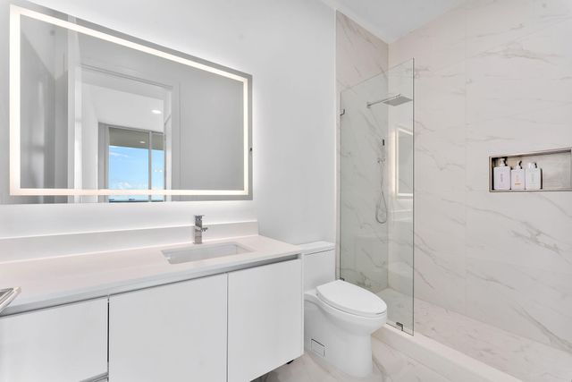 220 Lake Shore Drive 2321, Lake Park, FL 33403