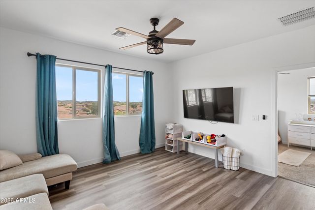 17834 W Thistle Landing Drive, Goodyear, AZ 85338