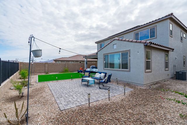 17834 W Thistle Landing Drive, Goodyear, AZ 85338