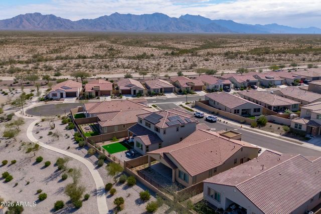 17834 W Thistle Landing Drive, Goodyear, AZ 85338