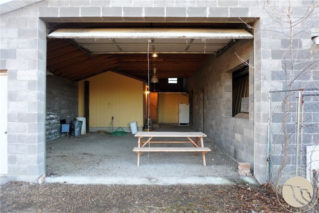 301 1st STREET S, Froid, MT 59226