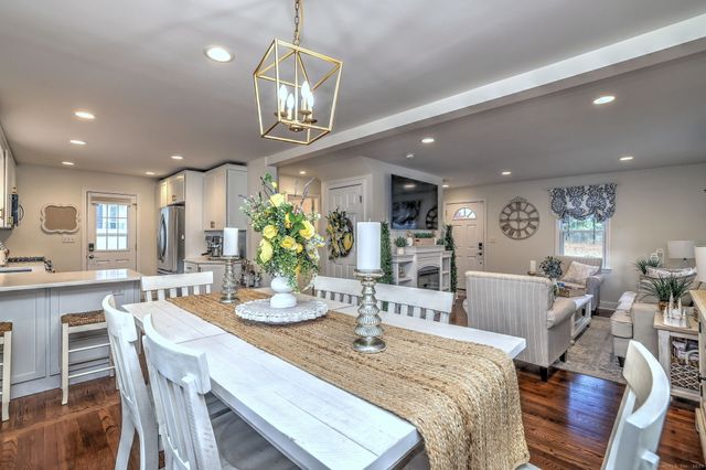 40 Hazelwood Avenue, Milford, CT 06461