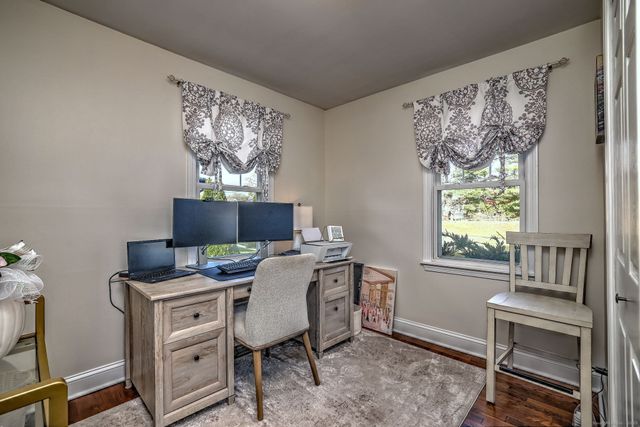 40 Hazelwood Avenue, Milford, CT 06461