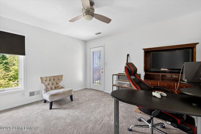 401 Old Stone Dr, Simpsonville, KY 40067