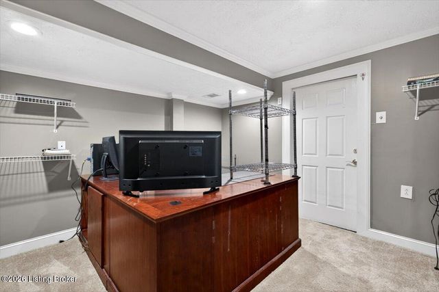 401 Old Stone Dr, Simpsonville, KY 40067