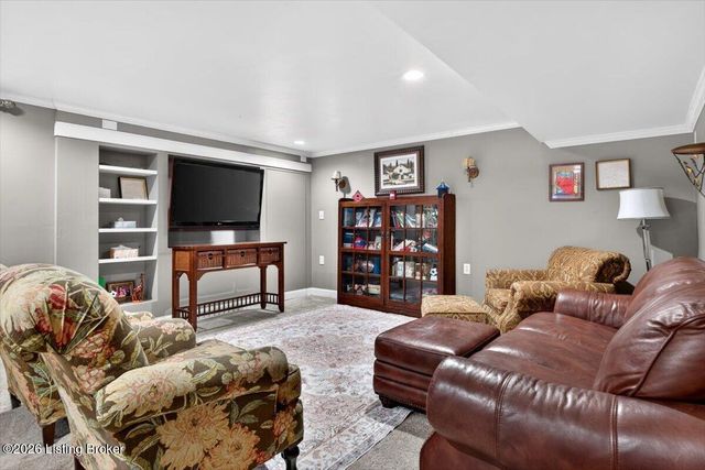 401 Old Stone Dr, Simpsonville, KY 40067