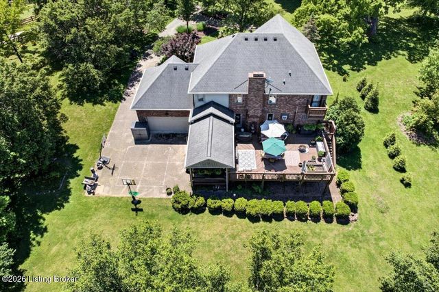 401 Old Stone Dr, Simpsonville, KY 40067