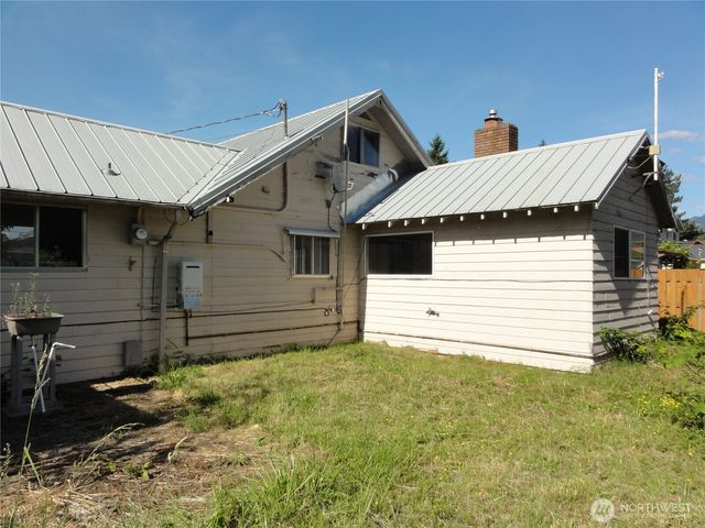 38211 SE 85th Street, Snoqualmie, WA 98065