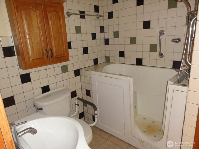 38211 SE 85th Street, Snoqualmie, WA 98065
