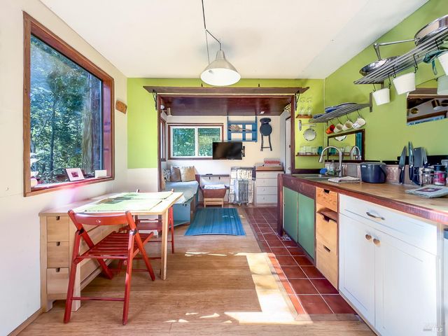 45516 Sunset Dr, Gualala, CA 95445