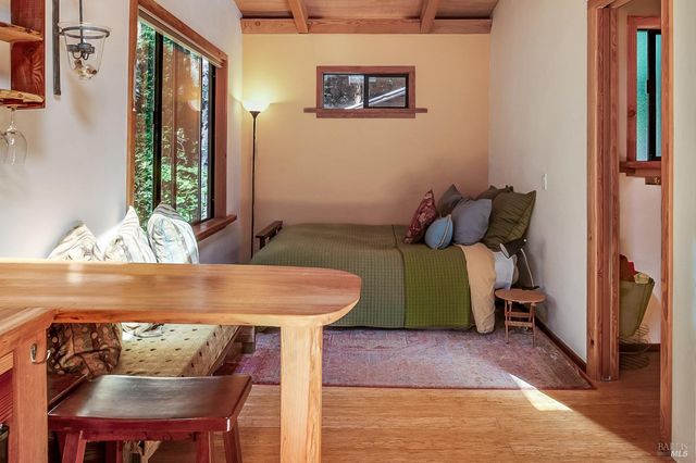 45516 Sunset Dr, Gualala, CA 95445