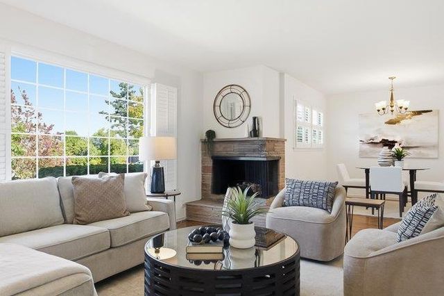 2310 Euclid Avenue, Redwood City, CA 94061
