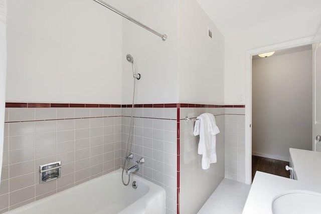 2310 Euclid Avenue, Redwood City, CA 94061