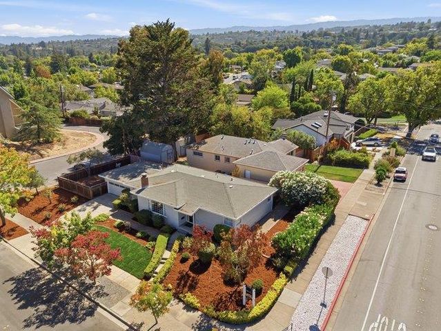 2310 Euclid Avenue, Redwood City, CA 94061