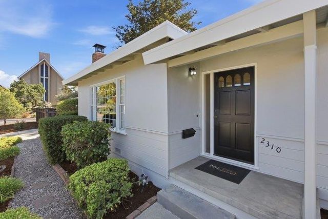 2310 Euclid Avenue, Redwood City, CA 94061