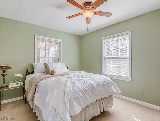 2871 Park Drive N, Silver Lake, OH 44224