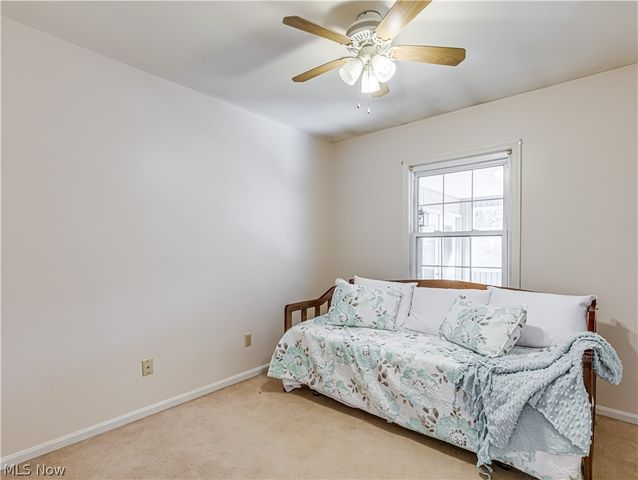 2871 Park Drive N, Silver Lake, OH 44224