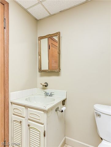 2871 Park Drive N, Silver Lake, OH 44224