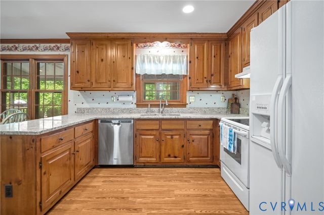 413 Pleasanthill Dr, North Chesterfield, VA 23236