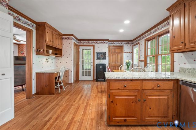 413 Pleasanthill Dr, North Chesterfield, VA 23236