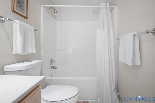 413 Pleasanthill Dr, North Chesterfield, VA 23236