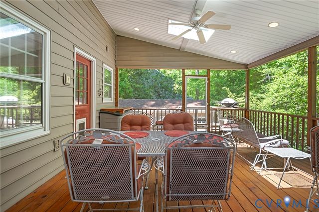 413 Pleasanthill Dr, North Chesterfield, VA 23236