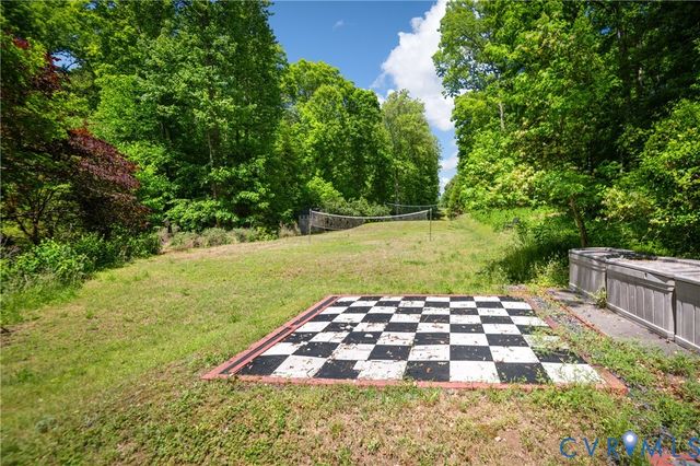 413 Pleasanthill Dr, North Chesterfield, VA 23236