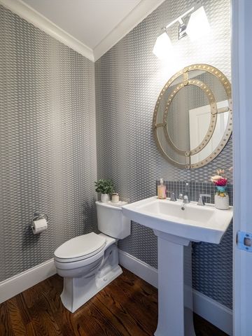 38 Troy Lane 1, Newton, MA 02468