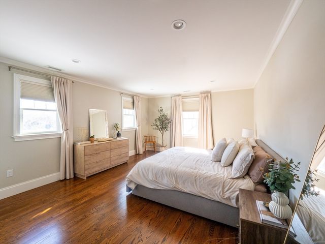 38 Troy Lane 1, Newton, MA 02468