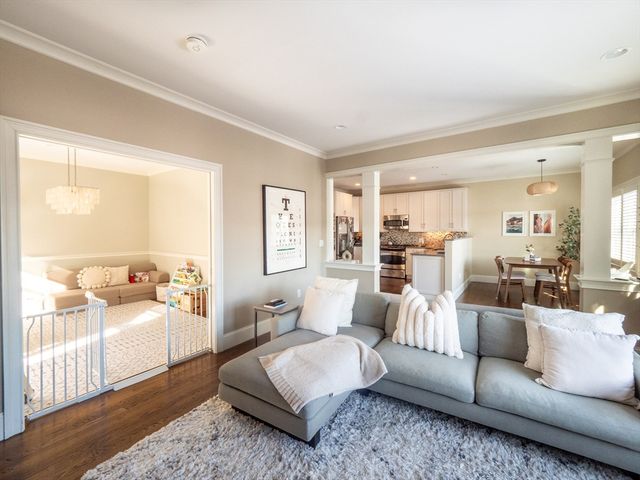 38 Troy Lane 1, Newton, MA 02468