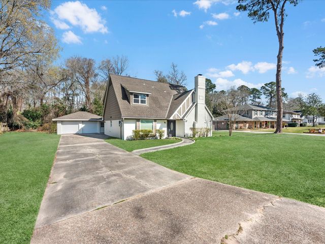 740 River Plantation Drive, Conroe, TX 77302