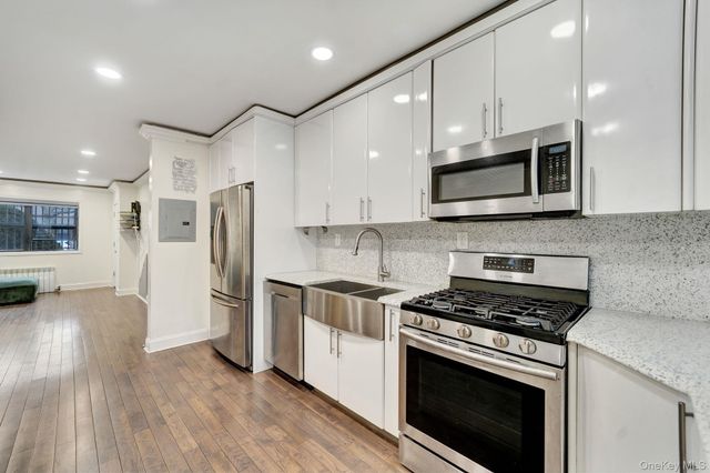 144-27 72nd Avenue 36A, Flushing, NY 11367