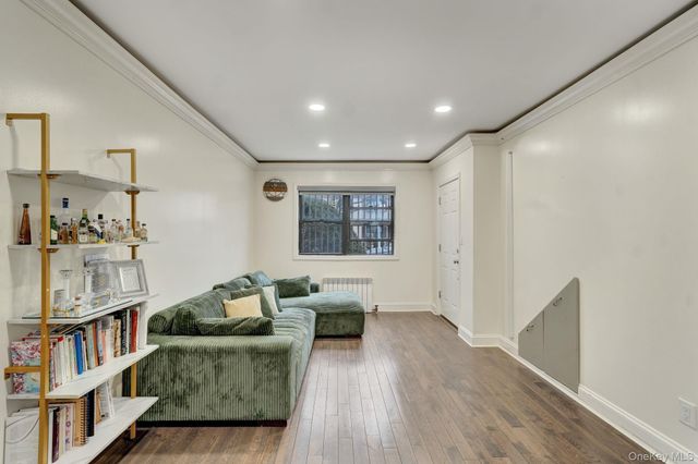 144-27 72nd Avenue 36A, Flushing, NY 11367