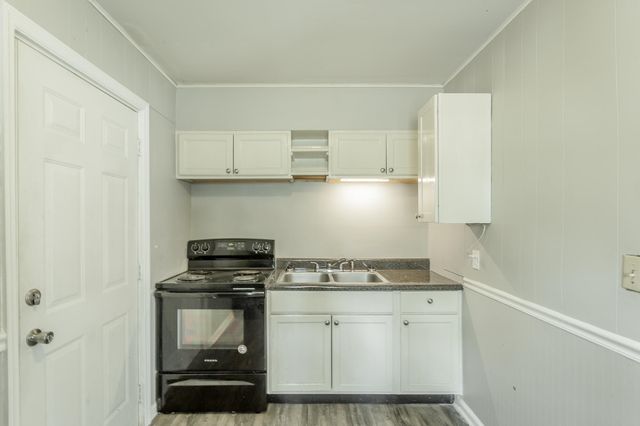 207 Laws Avenue, Chattanooga, TN 37411