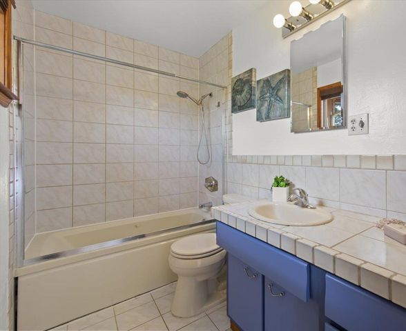 807 Tierra Alta Street, Moss Beach, CA 94038