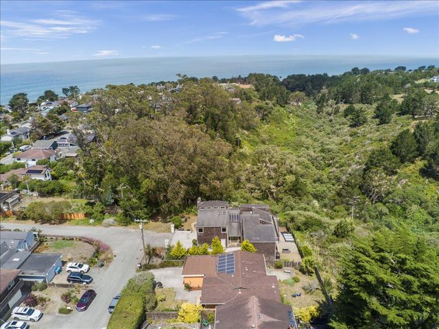 807 Tierra Alta Street, Moss Beach, CA 94038