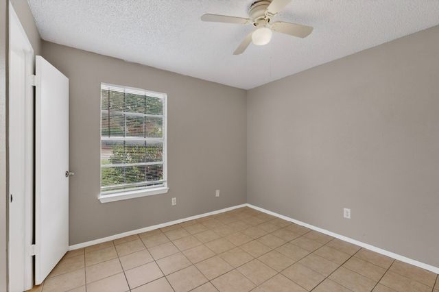 8024 Cambridge Circle A, White Settlement, TX 76108