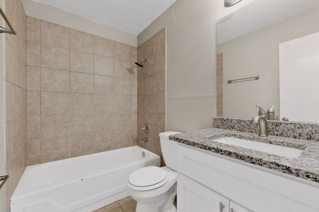 8024 Cambridge Circle A, White Settlement, TX 76108