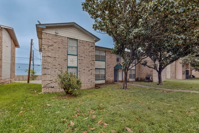 8024 Cambridge Circle A, White Settlement, TX 76108
