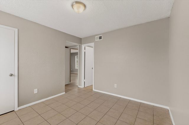 8024 Cambridge Circle A, White Settlement, TX 76108