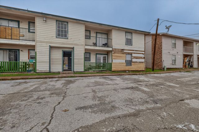 8024 Cambridge Circle A, White Settlement, TX 76108