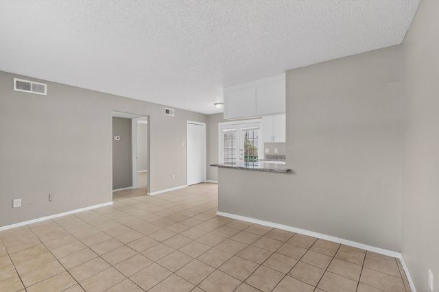 8024 Cambridge Circle A, White Settlement, TX 76108